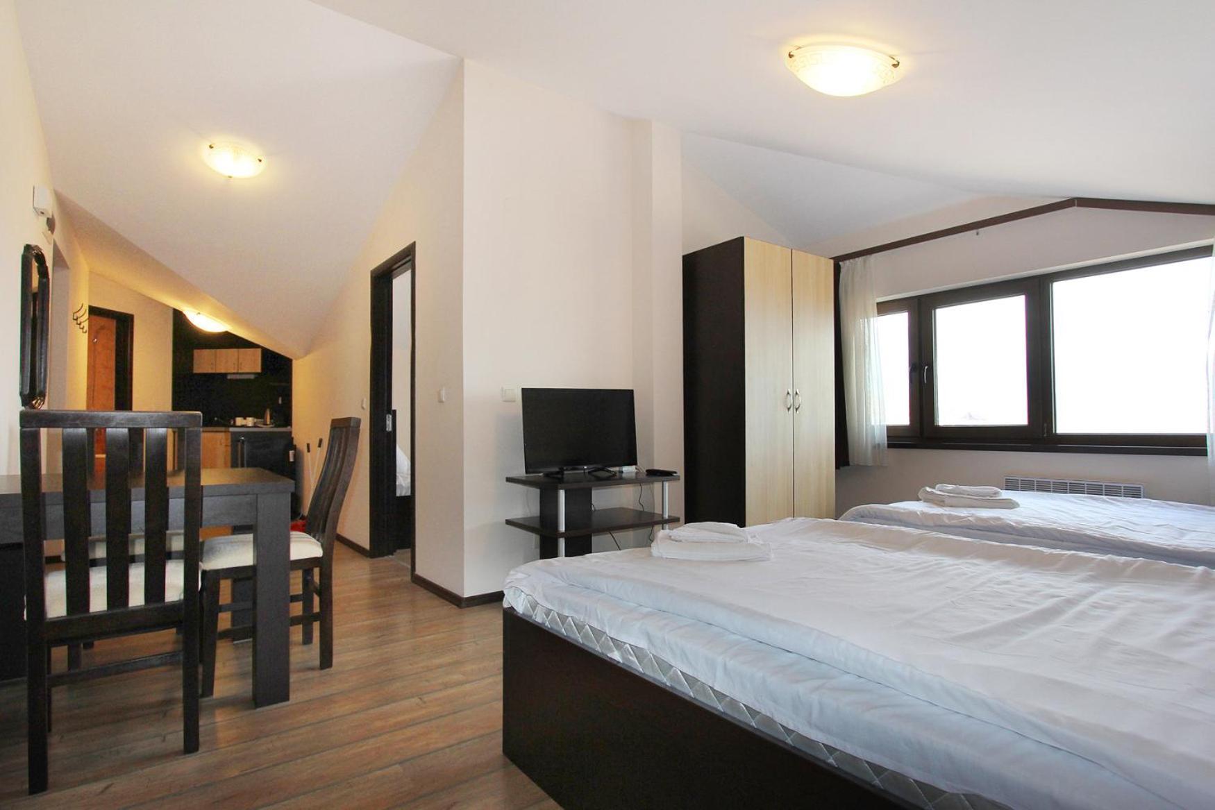 Alpine Lodge Bansko Apartments Екстер'єр фото